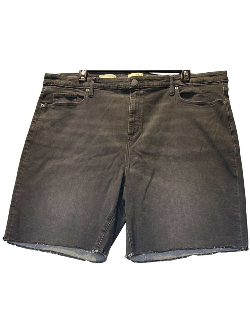 Universal Thread Womens Size 26W Denim High Rise Bermuda Shorts  Frayed Hem